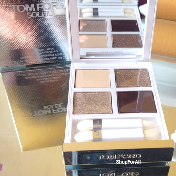 - Soleil Neige Eye quad in shade Lumiere D'Hiver - Picture 3 of 14
